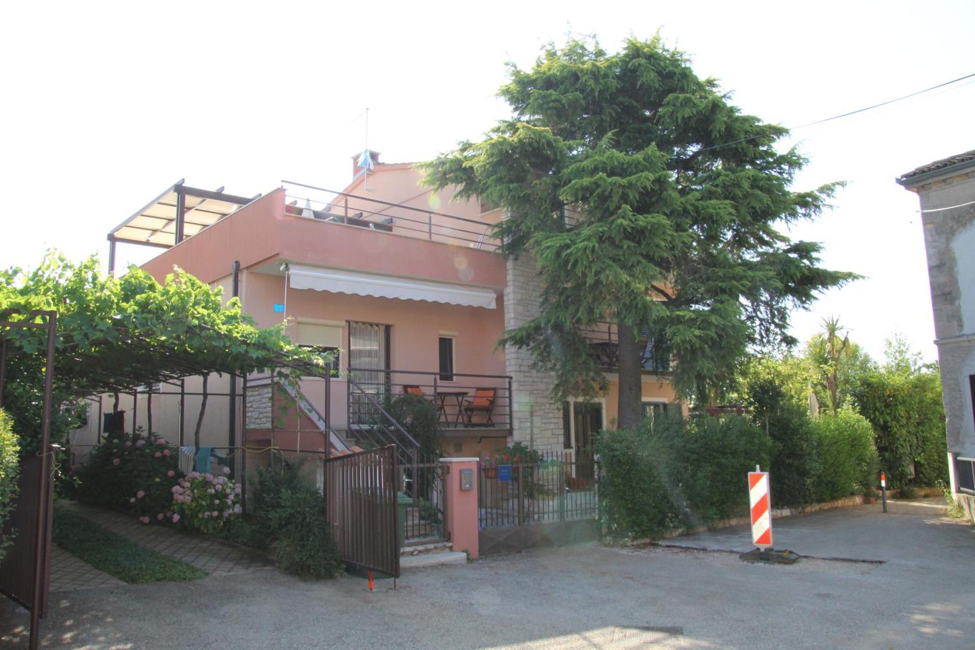 Apartment Eva *