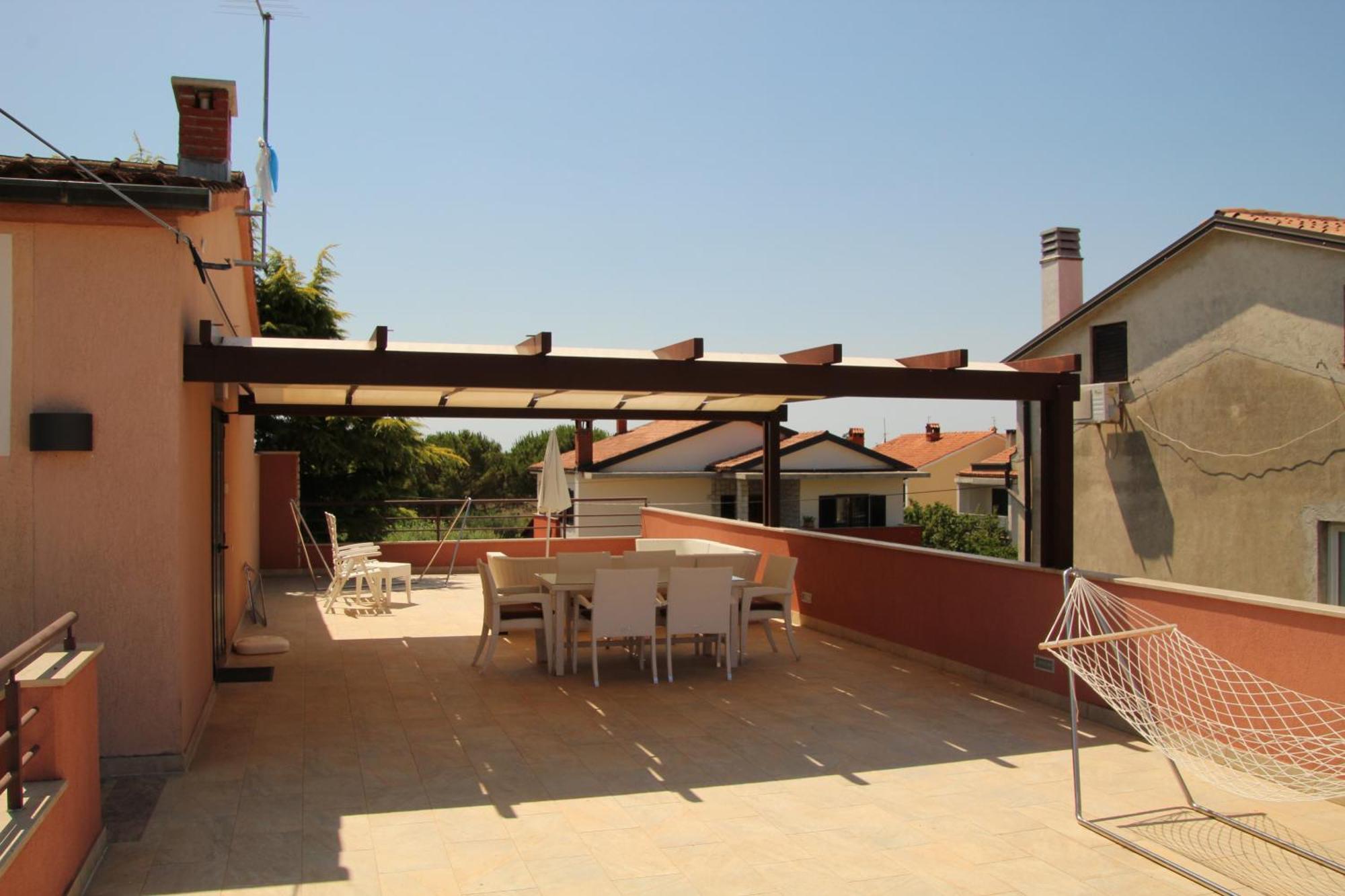 Eva Apartament *
